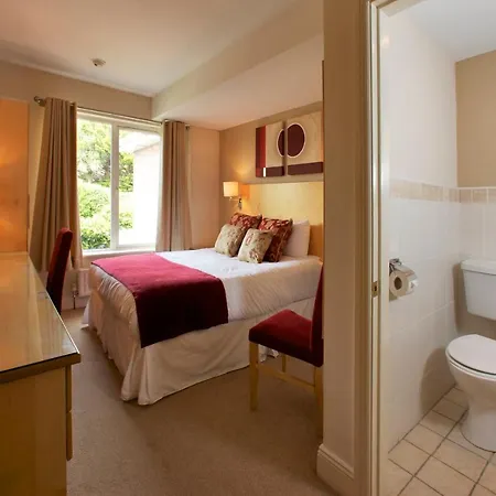 Glenwood House * Carrigaline